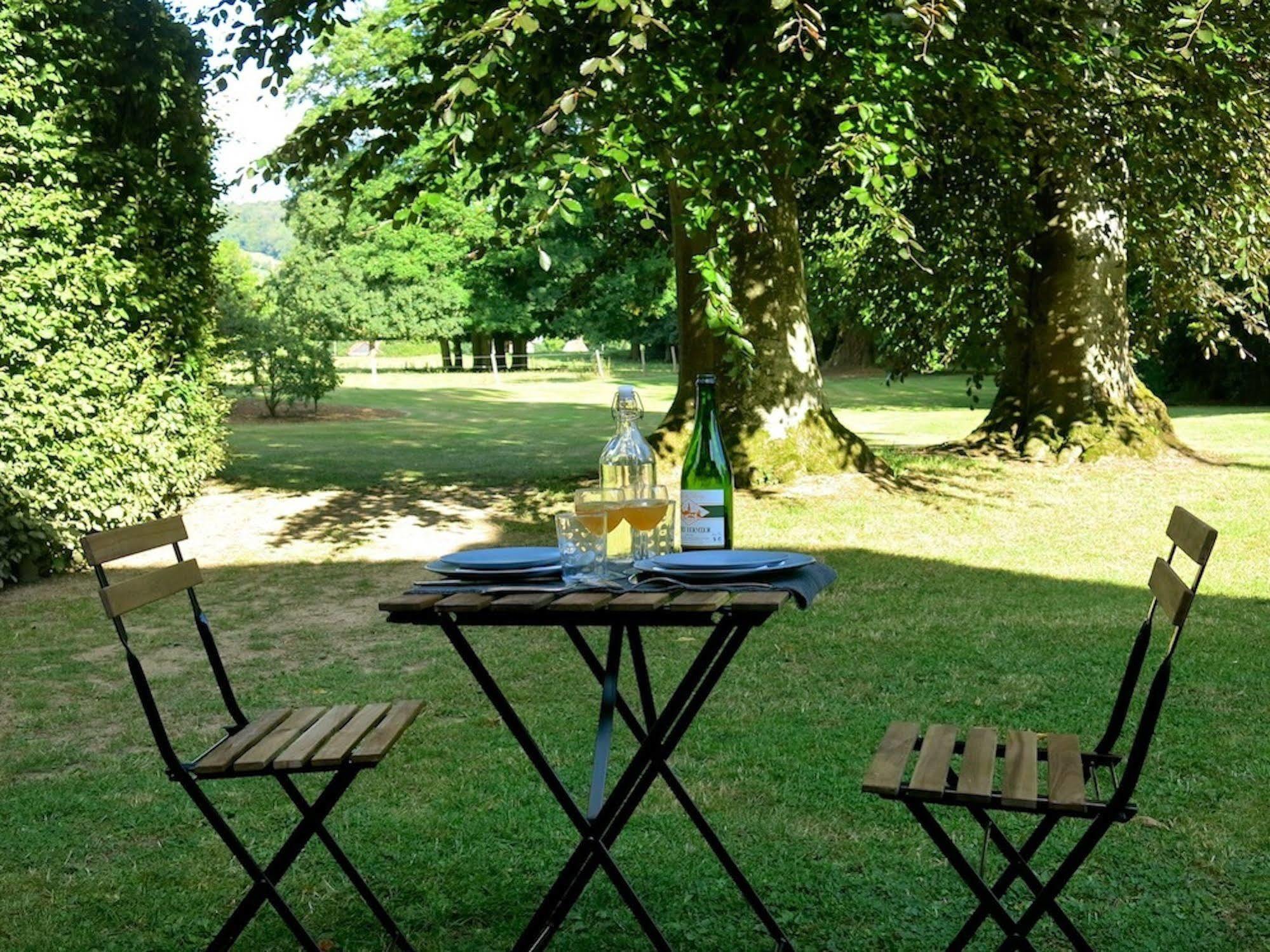 Chateau De Bouelles Bed & Breakfast Neufchâtel-en-Bray Екстериор снимка